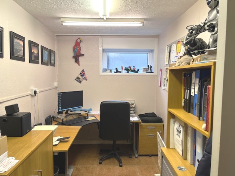 Retirement Sale - Going Concern Retail Pet Shop & Supplies - Rhondda ...